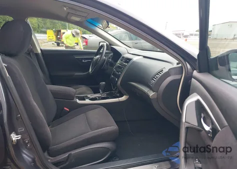 2013 Nissan Altima 3.5 S из США, поврежденный, VIN 1N4BL3AP1DC146821